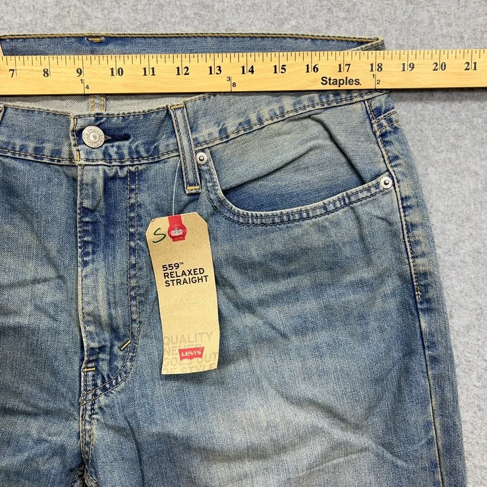 Levi's Jeans Men's 36x34 Blue Denim Distressed Relaxed Fit Straight Leg Modern